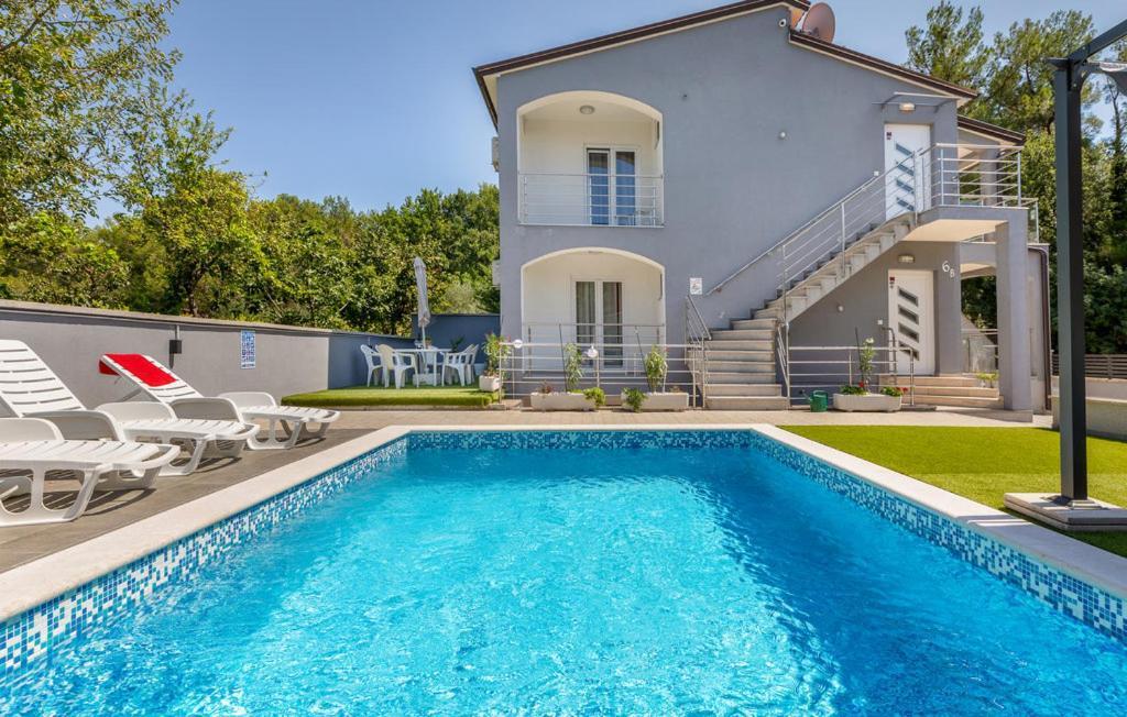 Villa Miskovic Баньоле Екстериор снимка